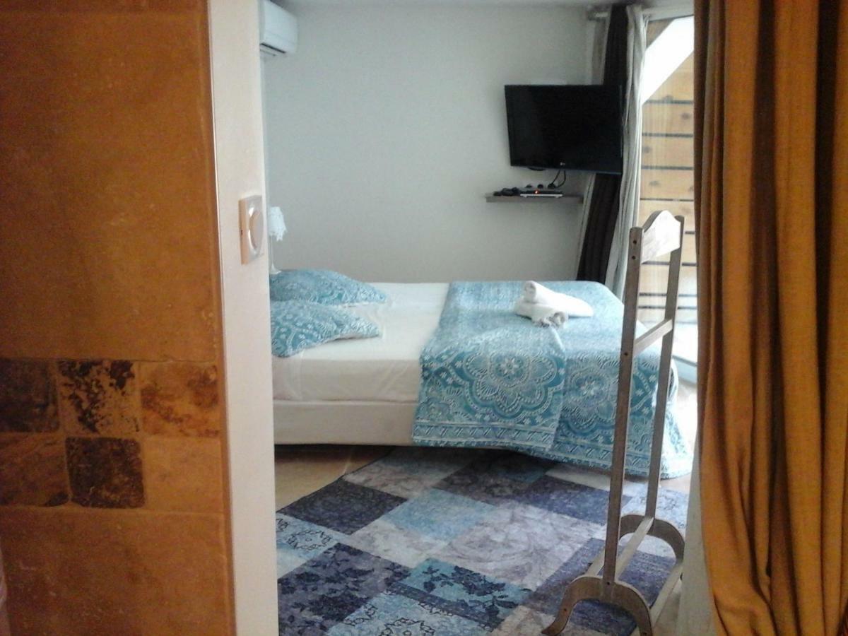 Villa Petra Bianca Suite & Chambre A 10Mn A Pied Du Port De Bonifacio Bonifacio  Eksteriør bilde
